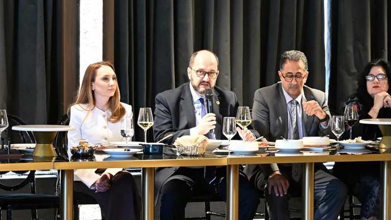 Փետրվարի 21-ին կարևոր հանդիպում ենք ունեցել Լոս Անջելեսի հայ համայնքի ներկայացուցիչների հետ. Արայիկ Հարությունյան