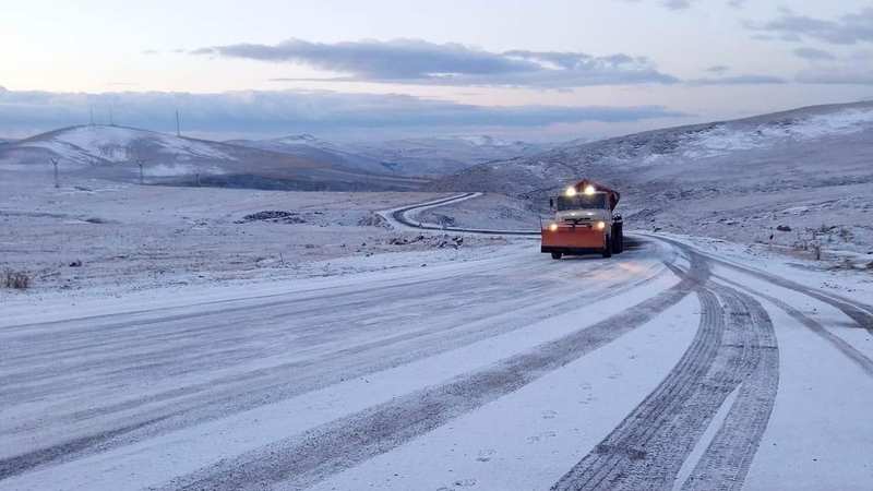 Որոշ տարածաշրջաններում ձյուն է տեղում․ Մեղրիի լեռնանցքում մառախուղ է