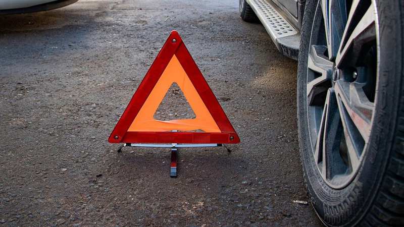 Սիսիան-Գորայք ավտոճանապարհին ավտոմեքենաներ են բախվել․ Toyota-ն հայտնվել է դաշտամիջյան հատվածում