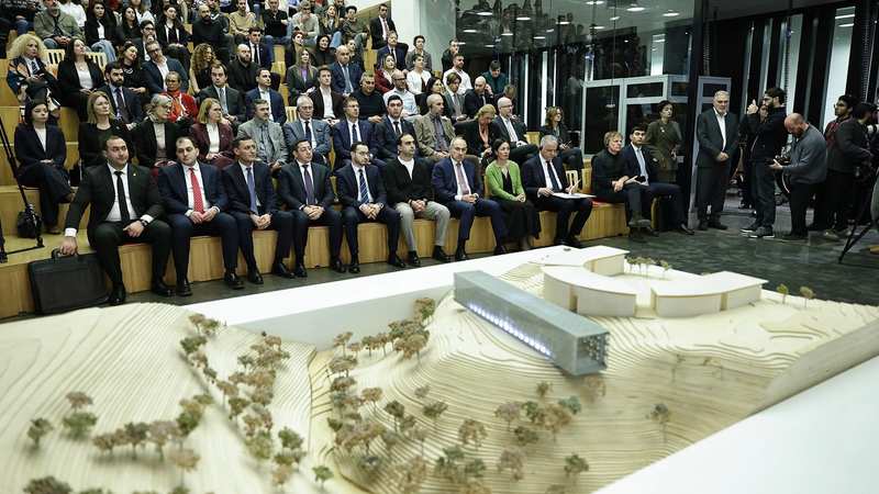 Փաշինյանը մասնակցել է «ԵՄ Թումո ինժեներական և կիրառական գիտությունների համալիրի» հիմնարկեքի արարողությանը